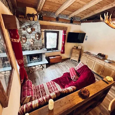 Domek alpejski Chalet Baita Confort Dolonne Courmayeur